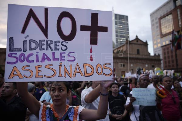 Líderes sociales