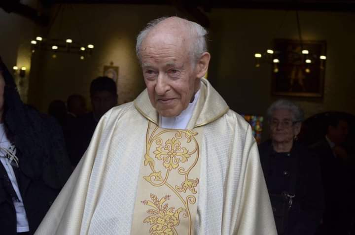 Último adiós a monseñor Pedro Vicente Rueda Alvarado