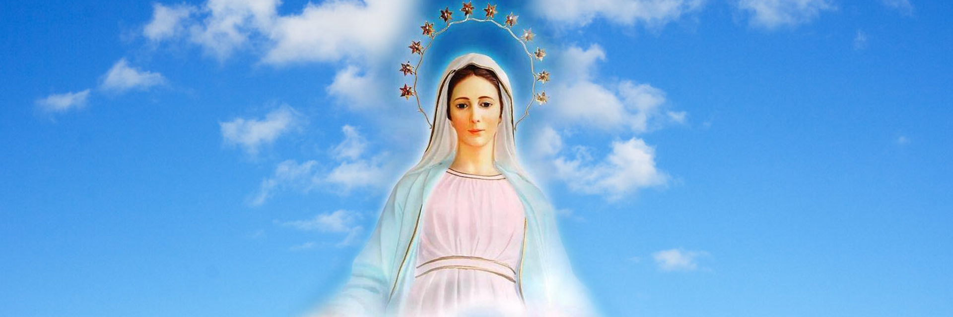 La Virgen María “Reina de todo lo Creado”