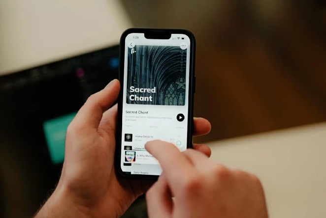 Fio: la alternativa católica a Spotify que busca llevar la fe a tus playlists