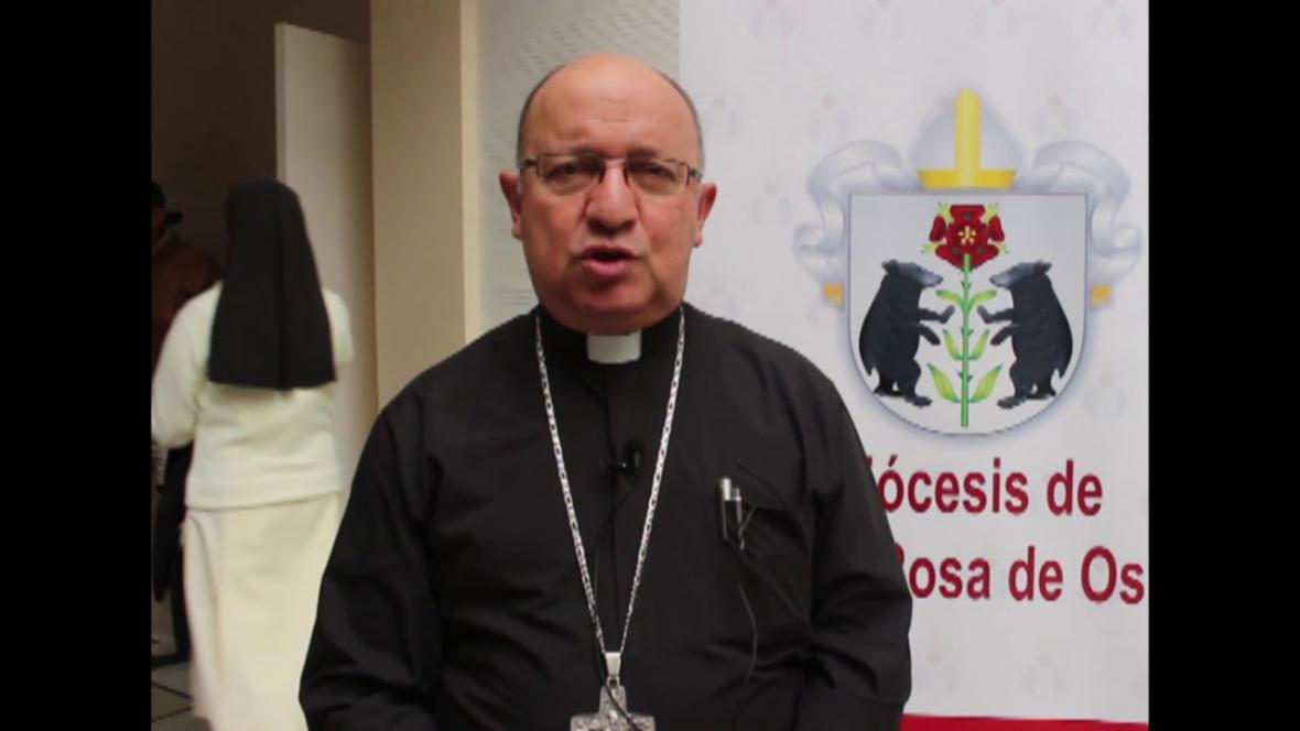 Monseñor César Alcides