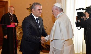 https://arquimedia.s3.amazonaws.com/2/editorial/ivan-duque-y-papa-francisco-2jpg.jpg