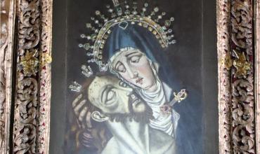 María